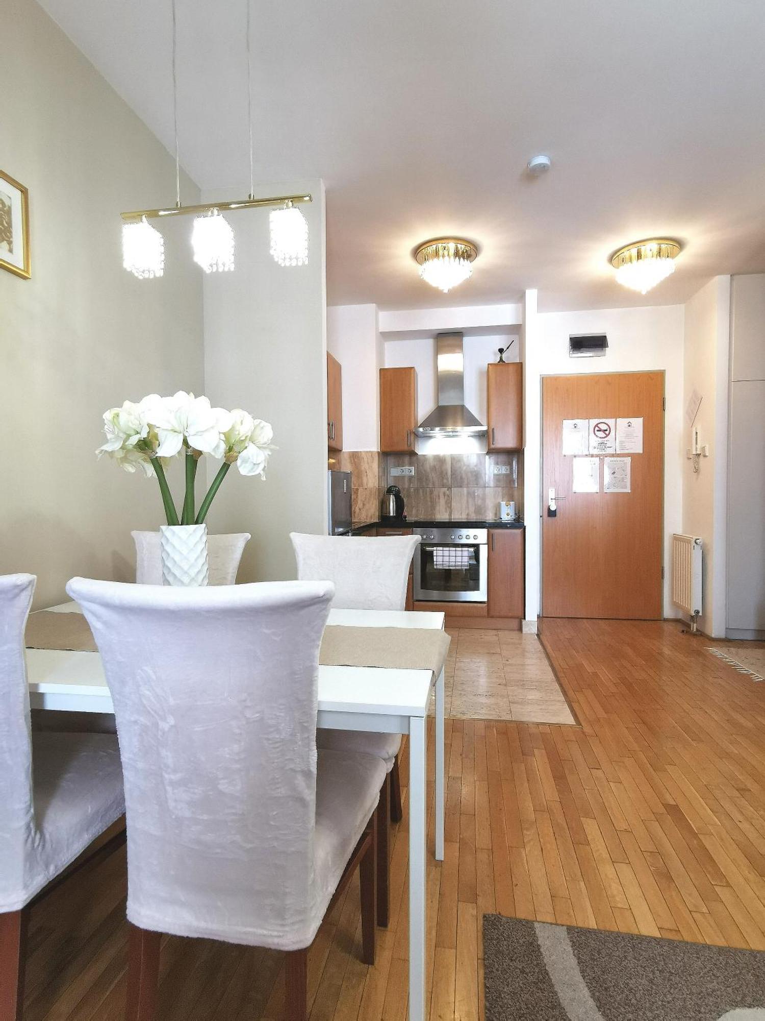 Colours Superior With Free Parking Apartamento *